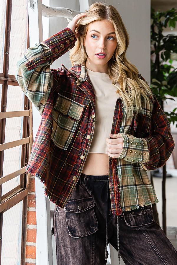 Daisy trimmed plaid shirt