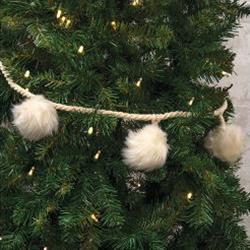 Furry pom pom Garland