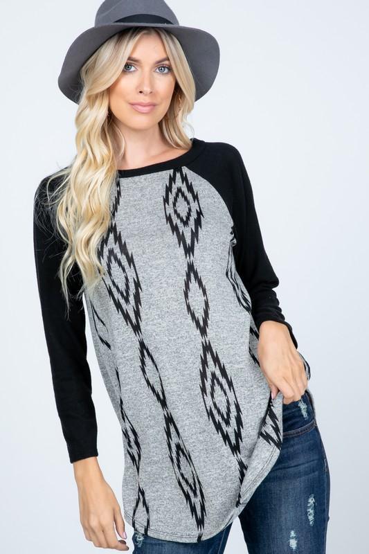 Sweater geo print top