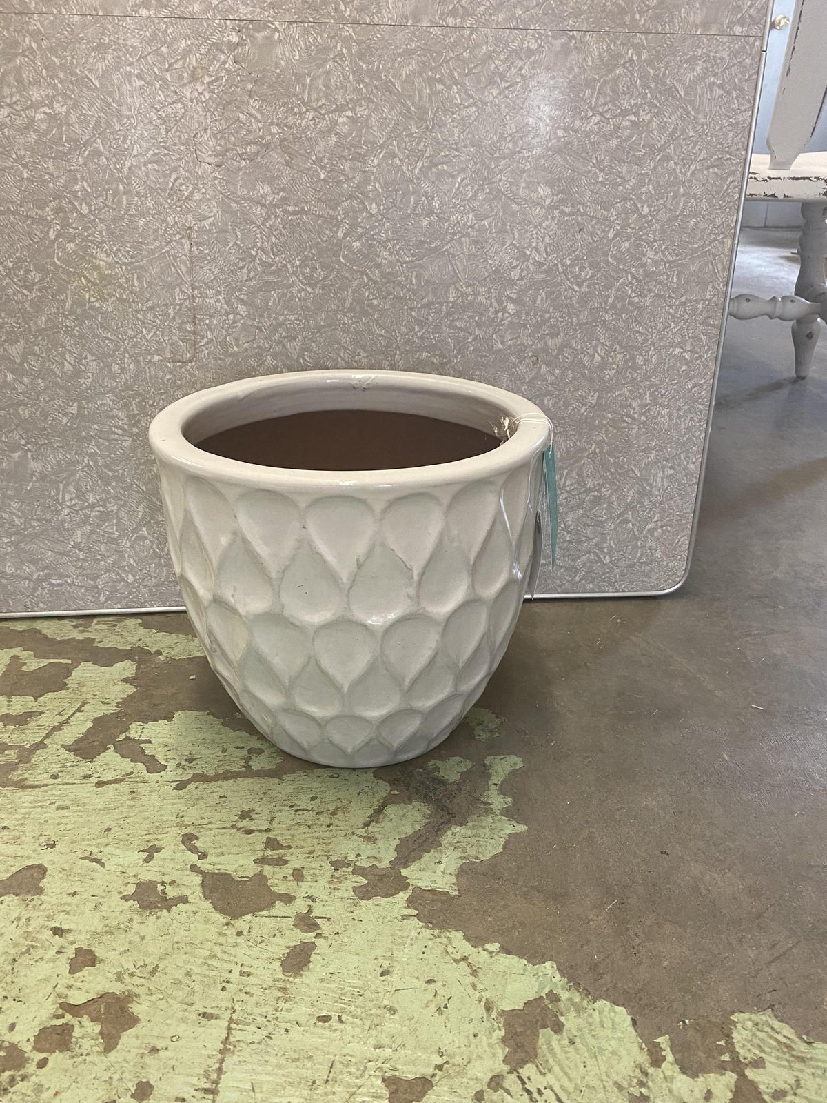 Med. White Ceramic Planter